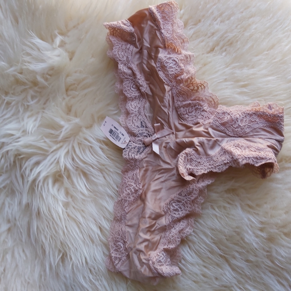 NWT Victoria's Secret Panty